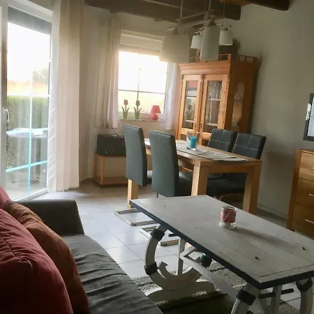 Haus Schwalbennest Prázdninový dům Dorumer Neufeld